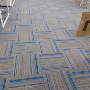 موكيت بلاط مقاس 50×50 بجودة عالية من مفروشات وأرضيات السريع بالرياض